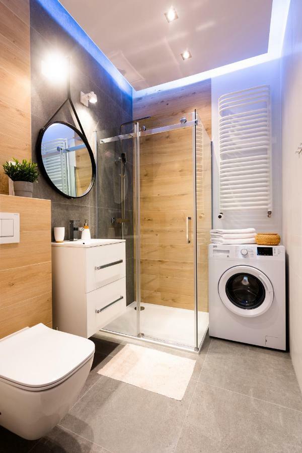 Novum Apartment With Parking Красков Екстериор снимка